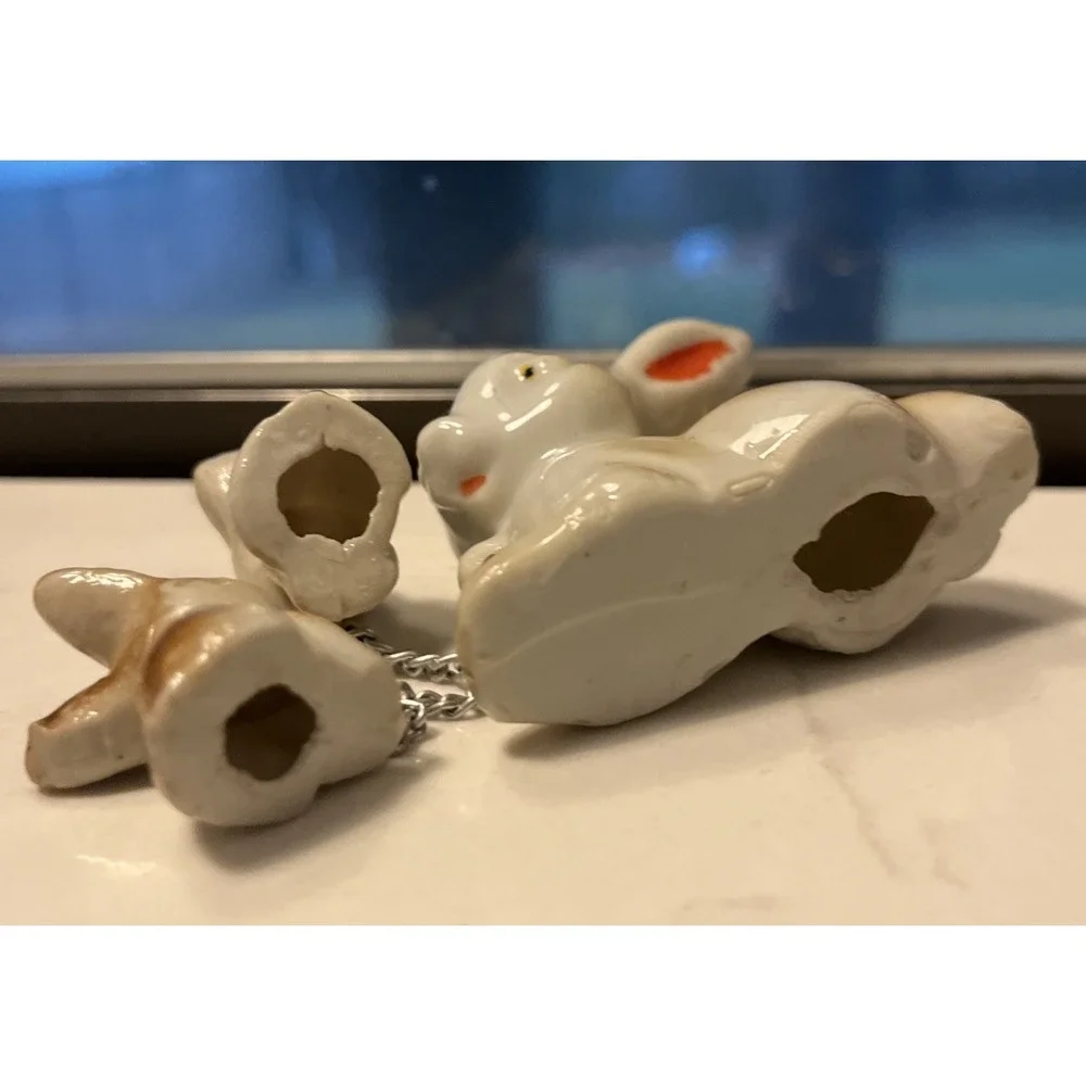 Vintage Set 3 Ceramic Bunnies Mother Rabbit w/ 2 Chained‎ Baby Bunny Figurine